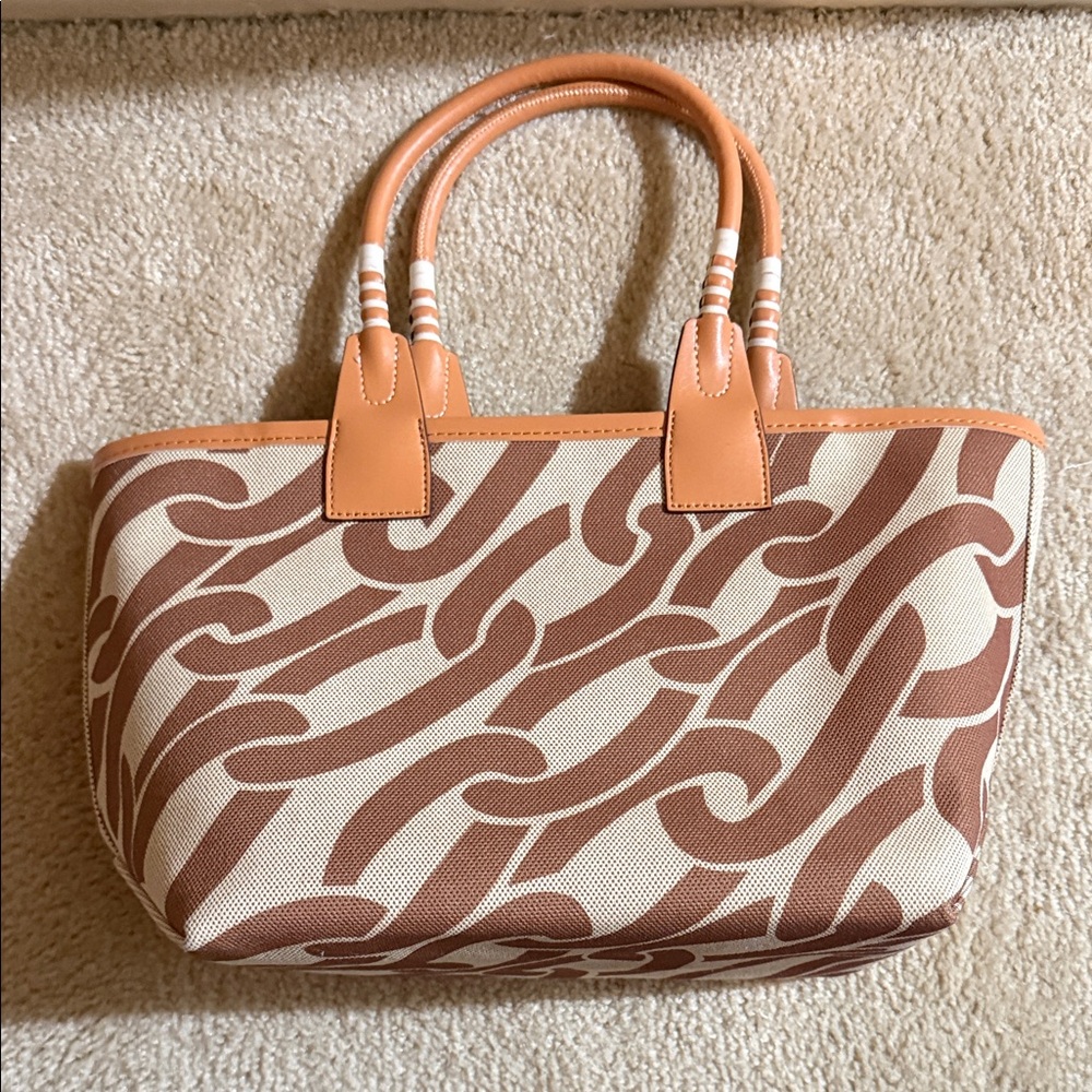 Stylish Tan and Brown Women's Tote Bag steeple design